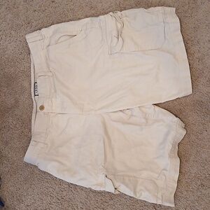 Mens white 100% cotton izod shorts size 36 very good condition